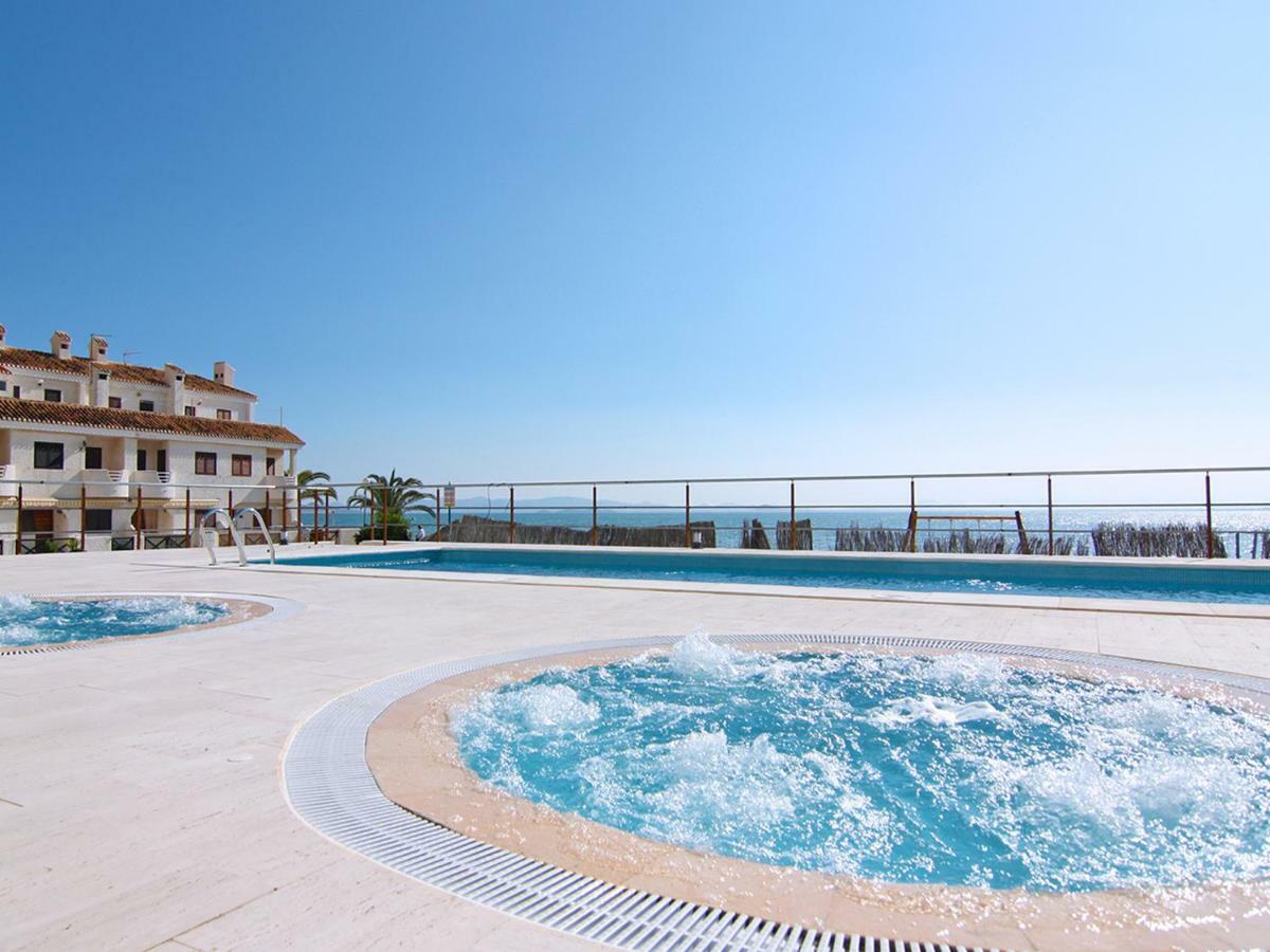 La Manga Beach Club Apartments 外观 照片
